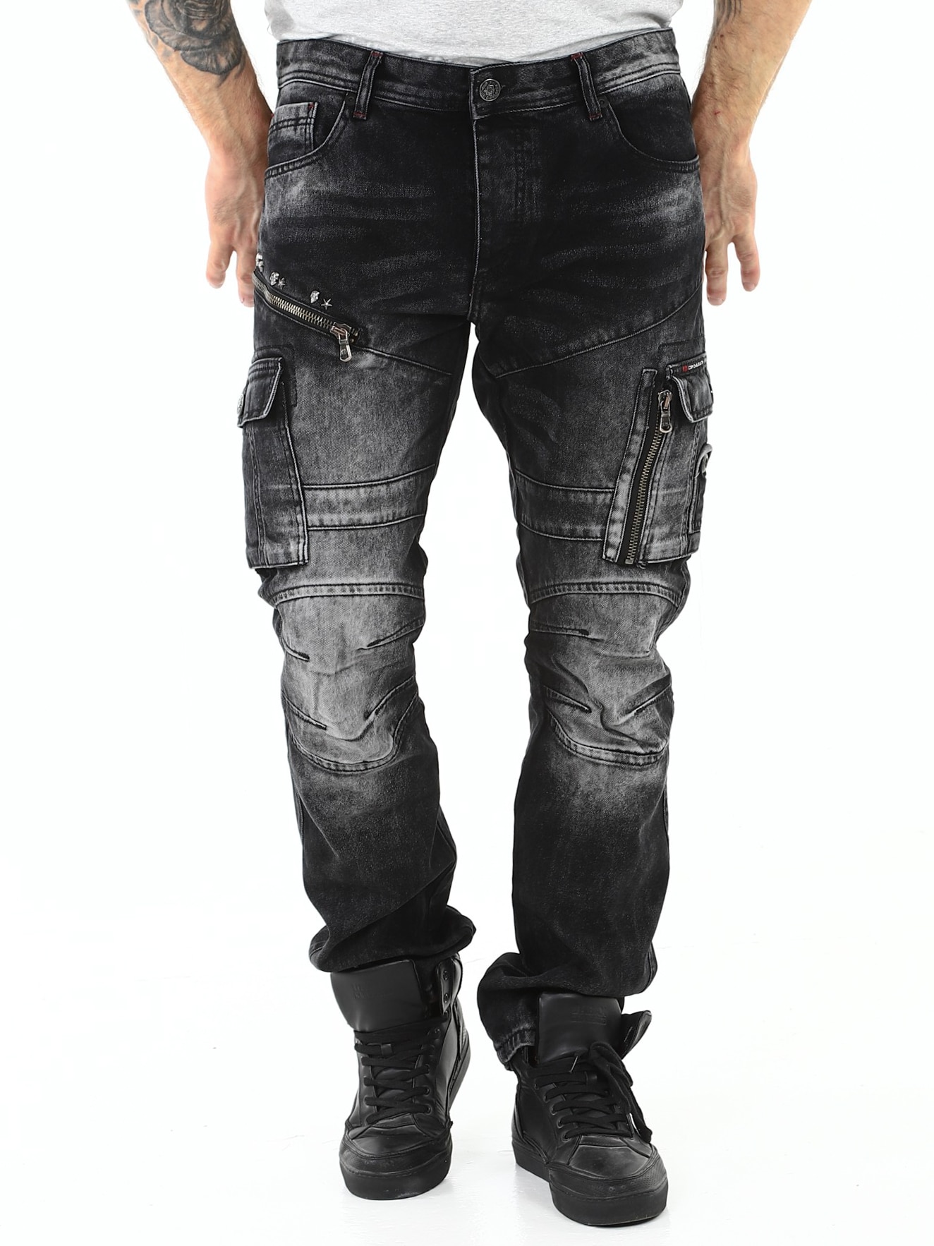 Cipo Baxx Lacerate Grey 2026_10.jpg