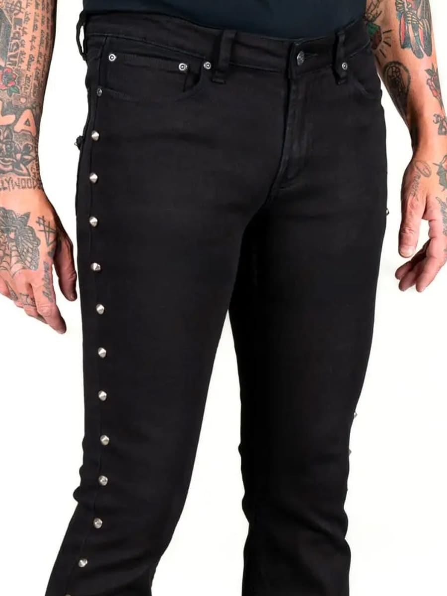 Gauntlet Jeans 1.jpg