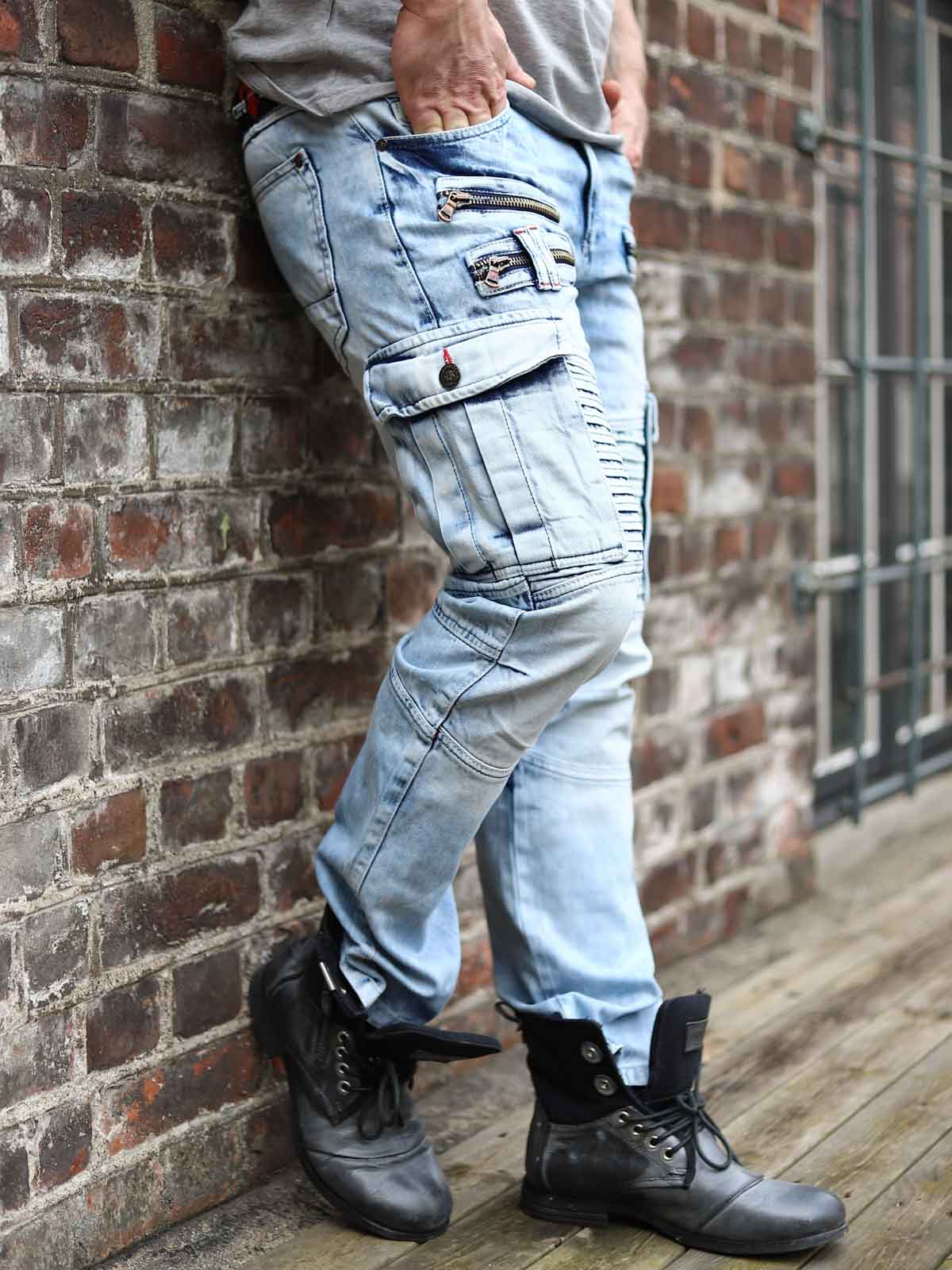 LOCARNO CIPO BAXX JEANS - Light blue_2.jpg
