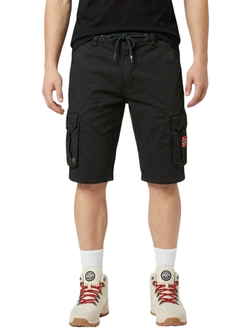 Phenix Geo Norway Shorts Black.jpg