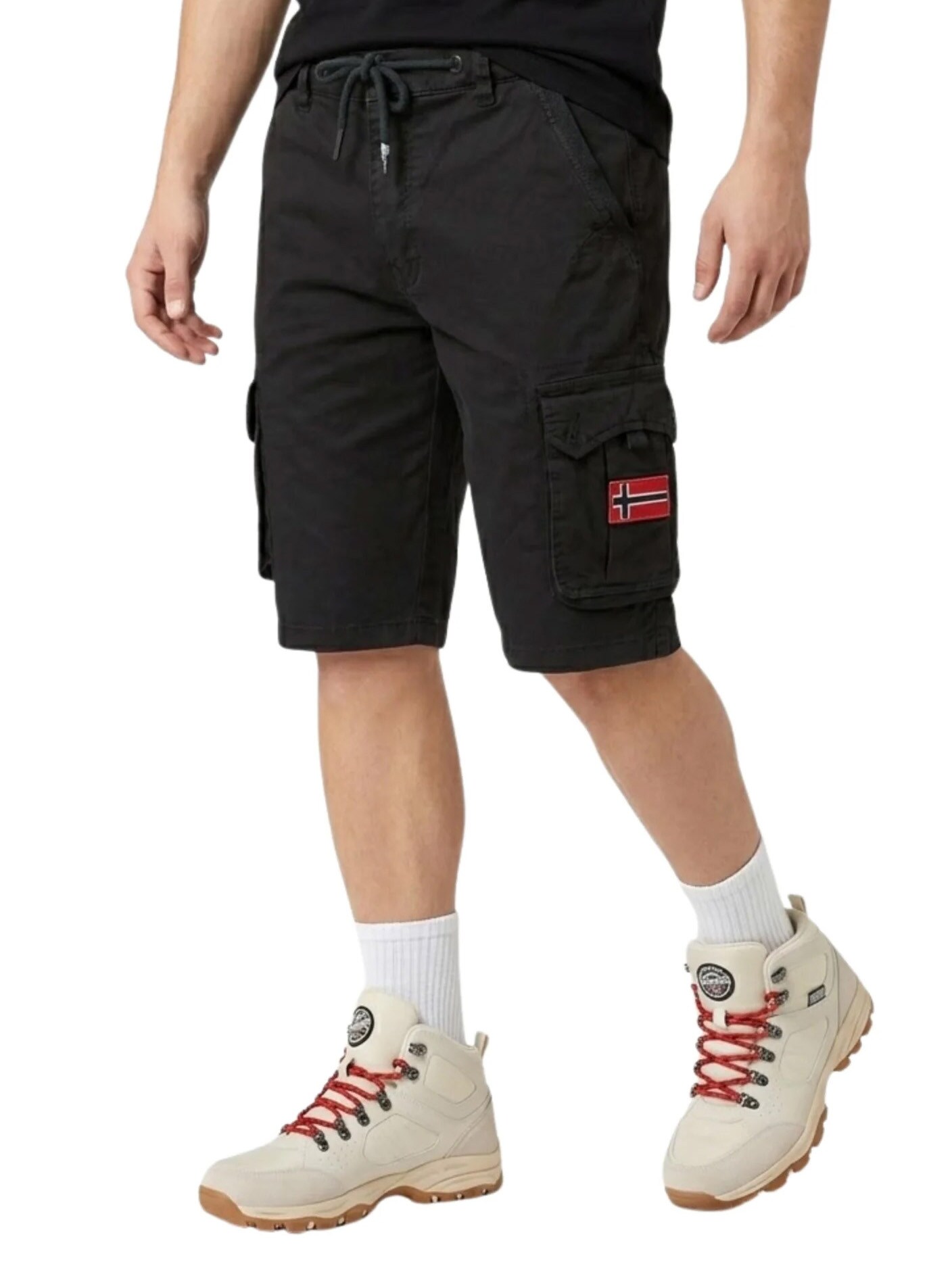 Phenix Geo Norway Shorts Black 1.jpg