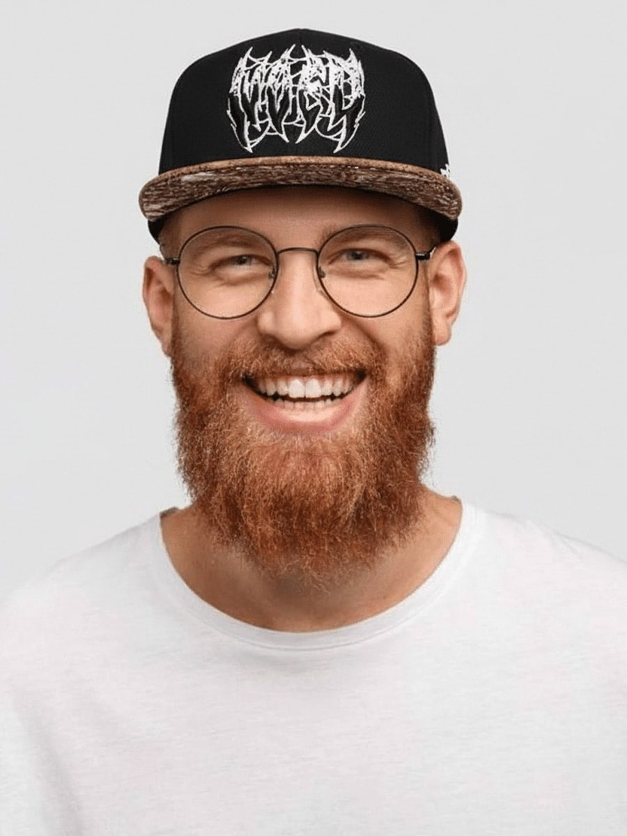 Woed Strapback LSR Keps -1.jpg