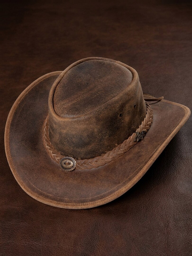 creazy horse hat main.jpg