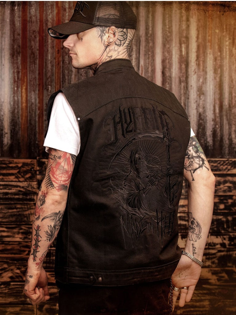 hyraw-veste-death-rider-lifestyle-2d-1024x1024.jpg